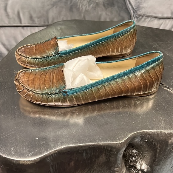 Prada Crocodile Loafers - Picture 3 of 5